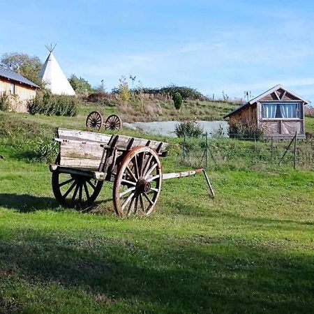 Domaine Quiescis Bed & Breakfast Marcellus Bagian luar foto